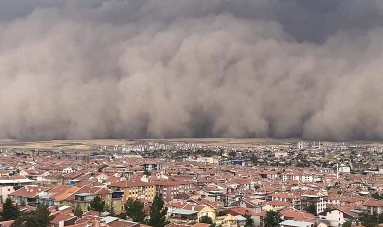 Ankara’da kıyamet fırtınası