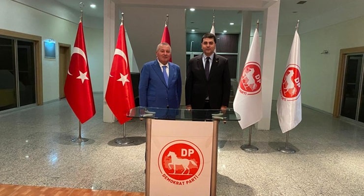 Cemal Enginyurt artık Demokrat Partili