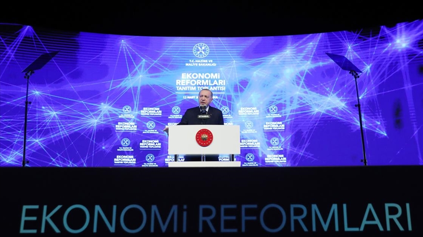 Ekonomik reform paketi açıklandı, esnafa vergi muafiyeti, bütçeye disiplin vaat edildi