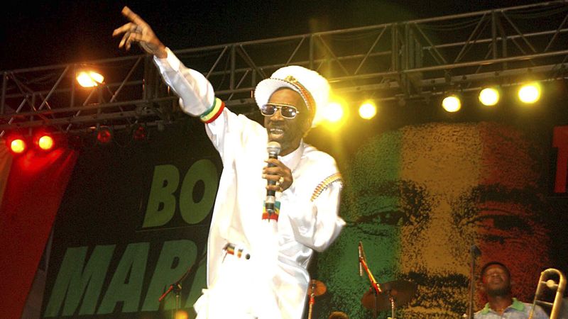 Reggae müziğin efsanelerinden Jamaikalı Wailer kalbine yenildi