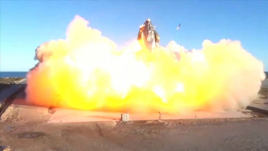 SpaceX yakıt sızıntısından patlamış