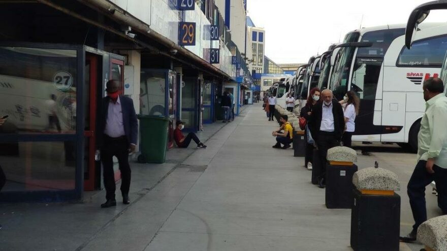 Şimdi de dönüş telaşı, otobüs biletleri tükendi