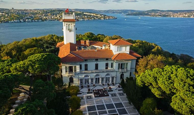 Galata Kulesi ve Gezi Parkı'ndan sonra sırada Hıdiv Kasrı var