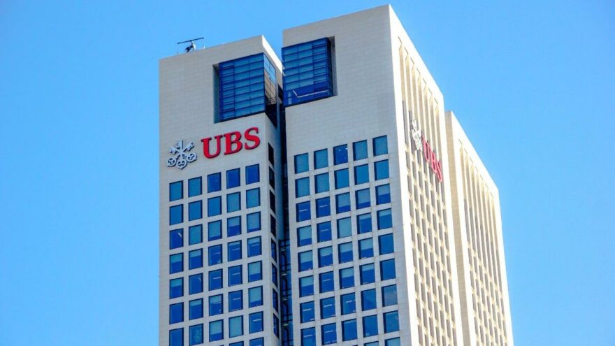 İsviçreli UBS uzaktan çalışmayı kalıcı hale getiriyor