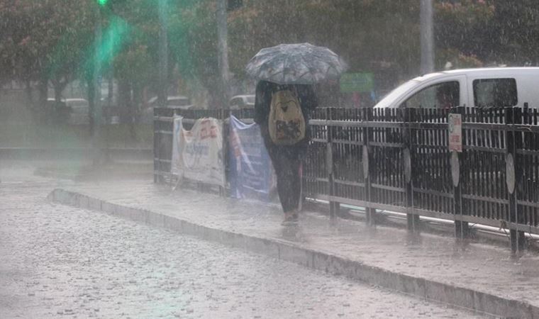 Meteoroloji’den İstanbul için çok kuvvetli sağanak uyarısı