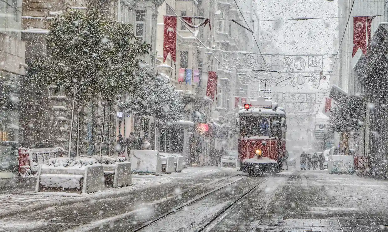 AKOM'dan İstanbul için kuvvetli kar yağışı uyarısı