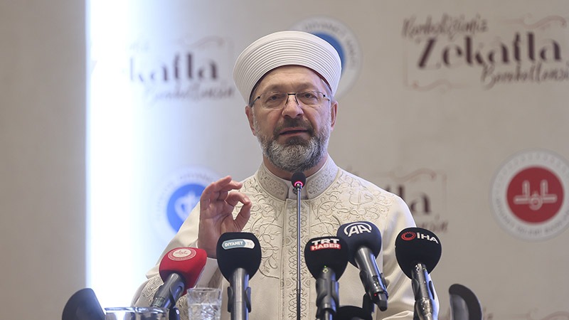 Diyanet Başkanı Erbaş: Zekat vermemek, haram yemektir