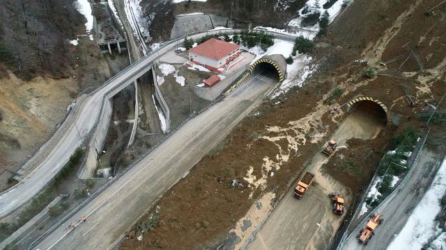 Bolu tüneli hala açılamadı