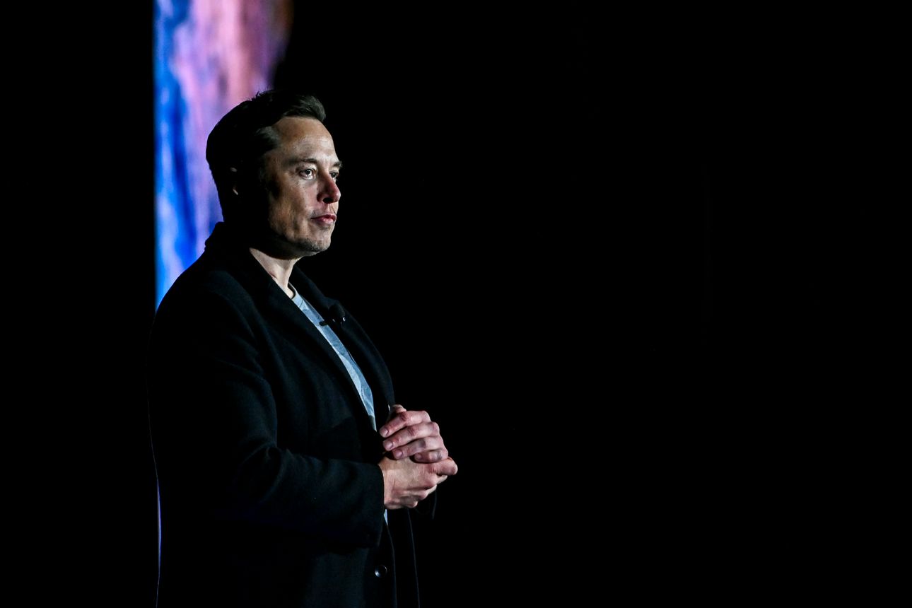 Elon Musk Forbes 400'ün en zengini oldu, Zuckerberg ilk 10'a giremedi