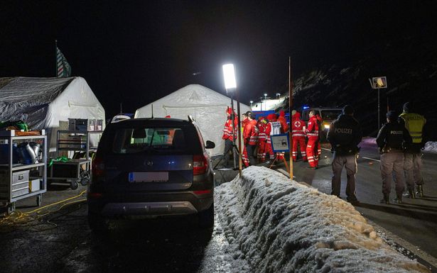 Avusturya’nın Türklerin de çok gittiği kayak merkezi Lech’te çığ düştü