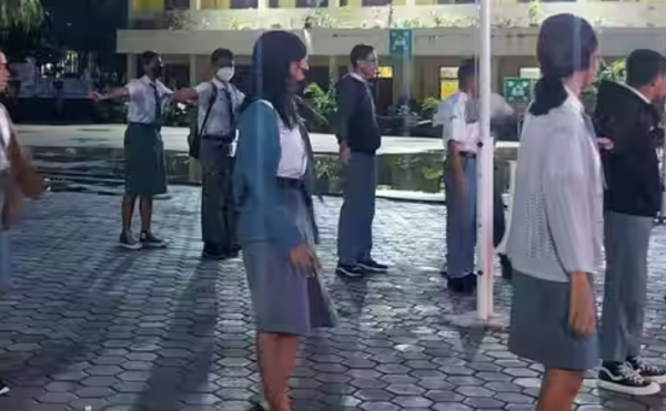 Endonezya’da insafsız deneme: Okula sabah 05.30’da gidecekler