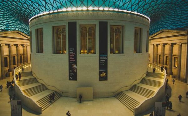 İngiliz müzeleri ziyaretçi kaybediyor
