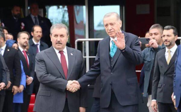 Erdoğan ile görüşen Destici’den Bahçeli’ye mesaj: Tek liste büyük avantaj