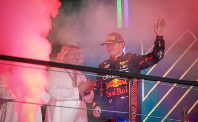 Arabistan’da Red Bull kanatlandı, Fernando Alonso kürsüyü masada kaptırdı