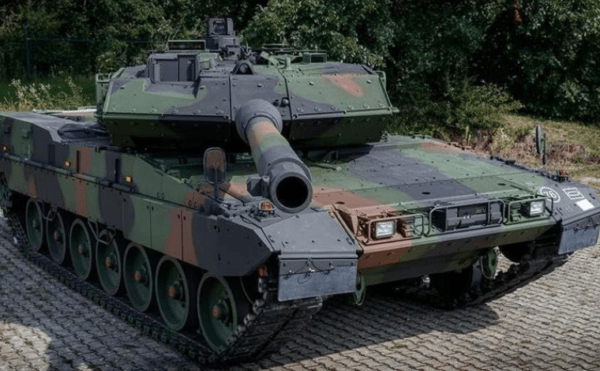Batının modern tankları Ukrayna’ya gelmeye başladı, savaşta denge değişebilir