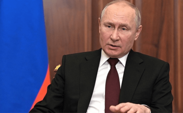 Putin itiraf etti: Batı’nın yaptırımları Rusya’nın ekonomisine zarar verebilir
