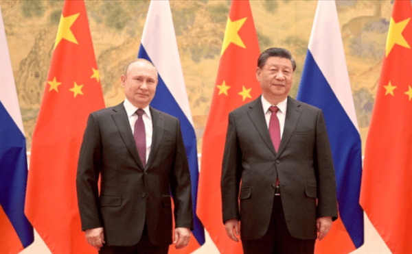 ‘Eski dostlar’ Moskova’da: Çin savaşta taraf değil arabulucu olmak istiyor
