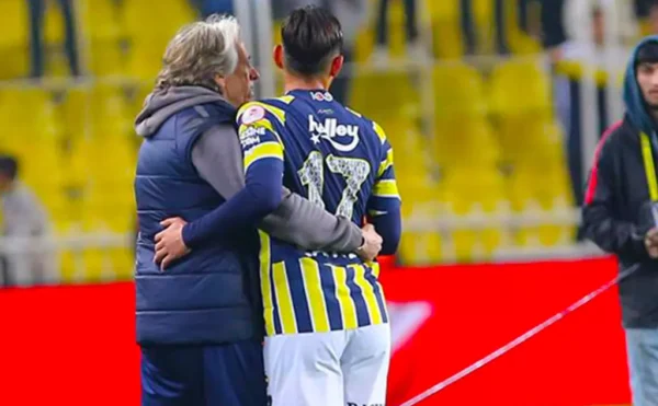 İrfan Can Kahveci: Fenerbahçe’yi seçtiğim için hedef haline getiriliyorum