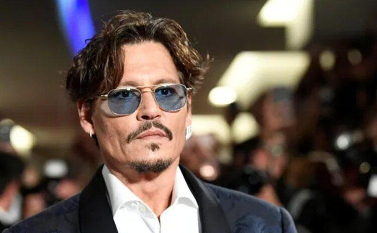 'Cannes'lı dönüş: Johnny Depp Kral XV. Louis rolünde