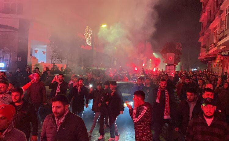 Samsunspor 11 yıl sonra Süper Lig’de... Gençlerbirliği'nin hediyesi