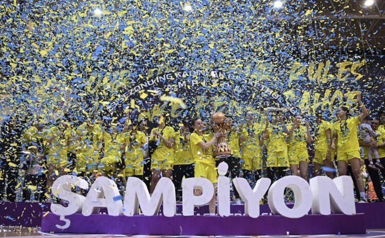 11 gün 7 maç 2 kupa: Şampiyon Fenerbahçe