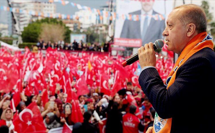 Ak Parti oyları eriyor, CHP oyları hala donuk