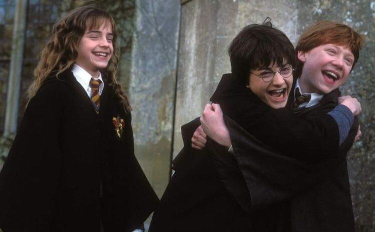 Resmi açıklama yapıldı: Harry Potter dizi oluyor ve 10 yıllık macera başlıyor