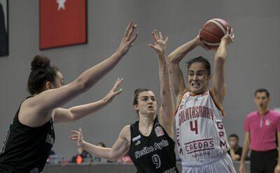 Galatasaray play-off’a iyi başladı