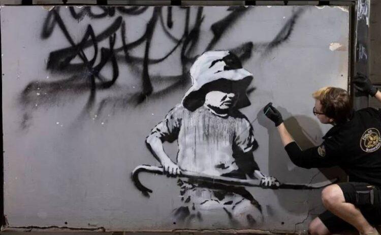 Banksy'nin duvar resimlerini restore ediliyor