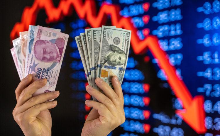 Dolar seçim öncesi son işlem gününde serbest piyasada 20 lirayı geçti