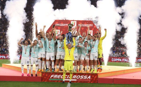 Inter mutlu… Lautaro Martinez ilk kupayı getirdi