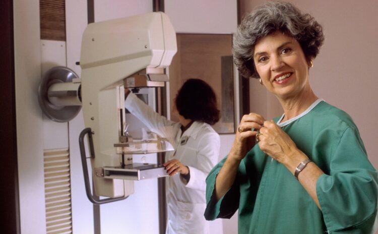 ABD'de tavsiye kararı değiştirildi: Mamografi çektirmeye 50 değil 40 yaşında başlayın