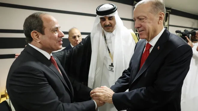 Sisi'den Erdoğan'a tebrik telefonu: Karşılıklı büyükelçi atanacak