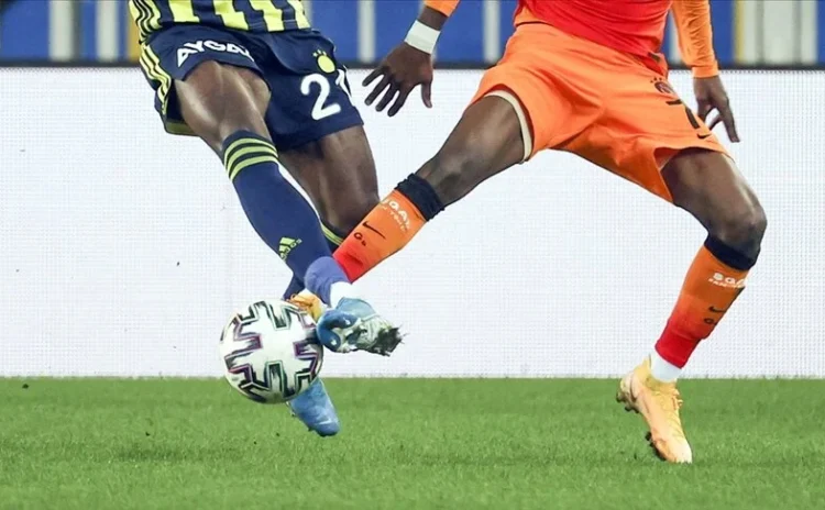 Galatasaray- Fenerbahçe maçı ve kupa finalinin tarihi açıklandı