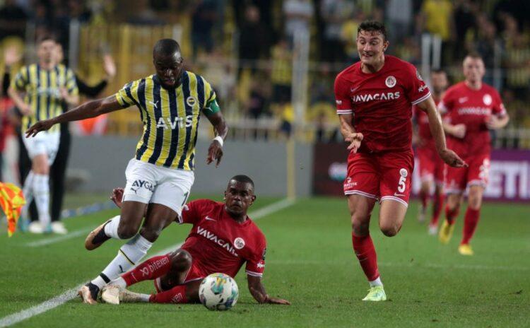 Fenerbahçe, Kadıköy defterini 'istifa' sesleriyle kapattı