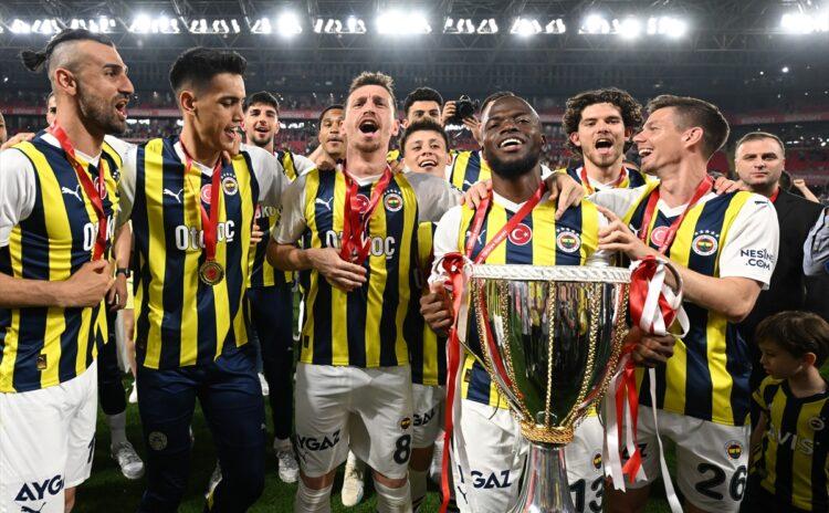 Fenerbahçe’ye 5 yıldızlı forma sevki