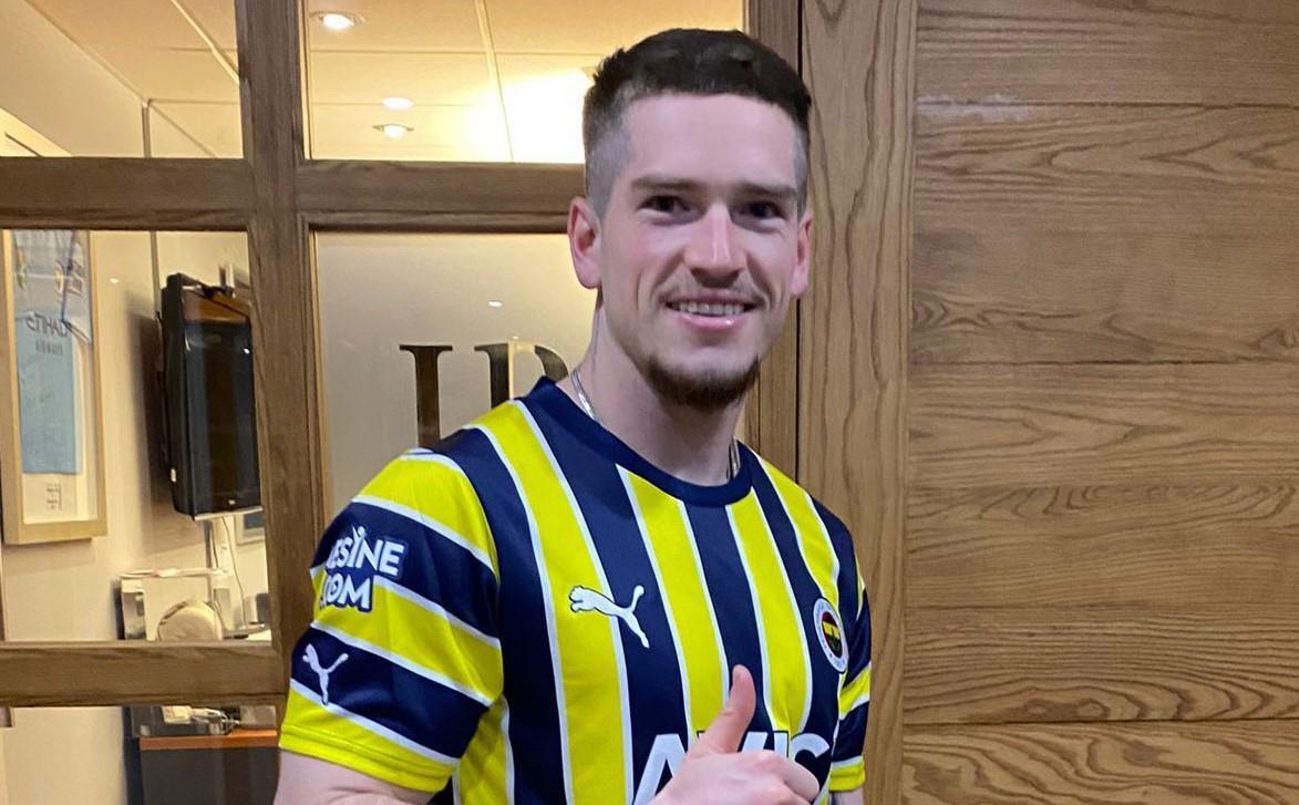 Fenerbahçe’den Sezonun Ilk Transferi: Ryan Kent - 10Haber