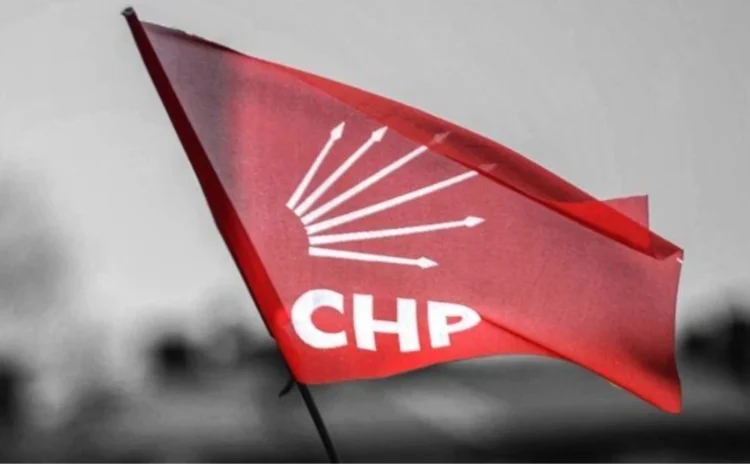 CHP Sözcüsü'nden İmamoğlu ve Özel çıkışı: Herkes işine bakacak
