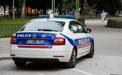 Fransa’da uyuşturucu operasyonunda 5 Türk gözaltında: 20 kilo saf eroin ve çok sayıda silaha el konuldu