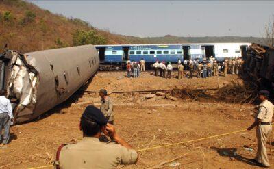 Hindistan’daki tren kazasında tablo kötüleşiyor: En az 288 ölü, 900’den fazla yaralı