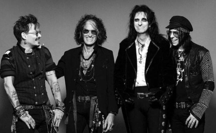 Johnny Depp'li Hollywood Vampires'ın konser geliri depremzedelere