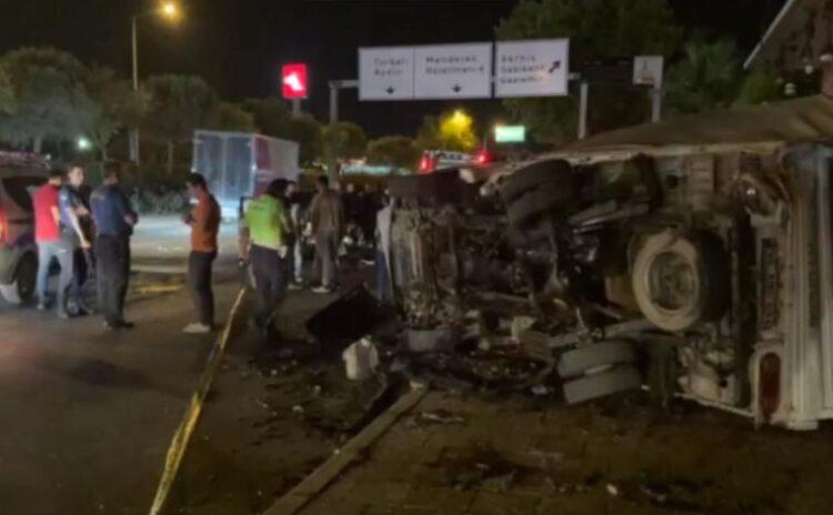 Yarışan otomobillerden biri park halindeki araca çarpıp kaçtı, anne öldü bebek yaralı