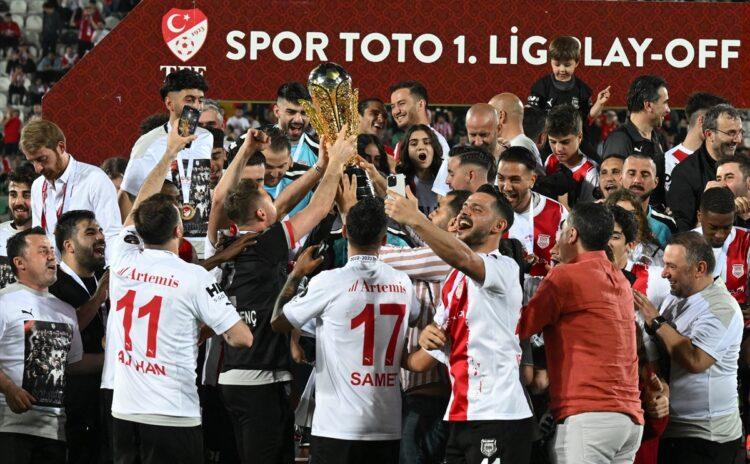 Süper Lig'e yeni İstanbullu geldi: Pendikspor