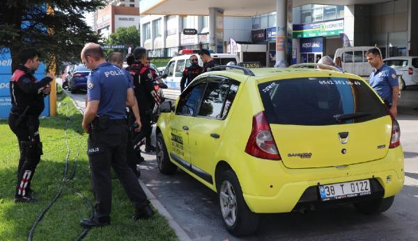 Taksicilerin 'müşteri sırası' tartışması kanlı bitti: 1 ölü