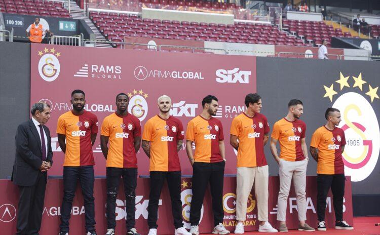 Galatasaray’dan imza şov ve gövde gösterisi: Icardi’nin gerçek maaşını Özbek açıkladı