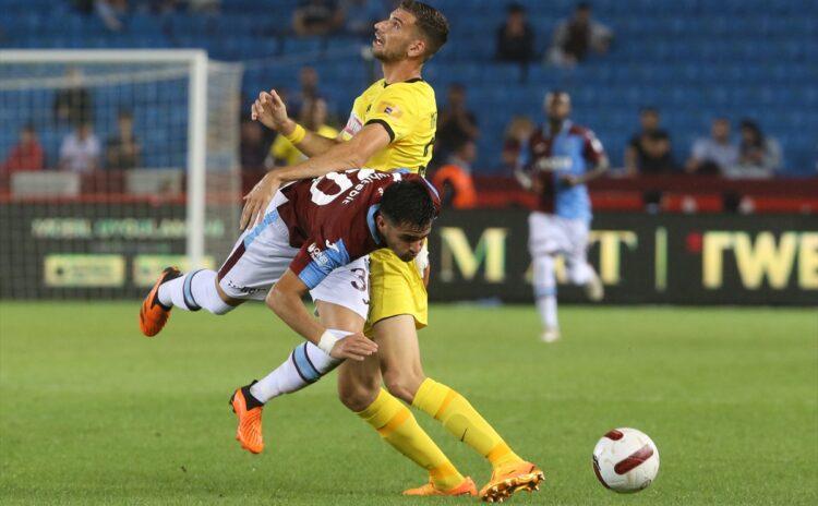 Trabzonspor, AEK’ya mağlup: Benkovic korkuttu
