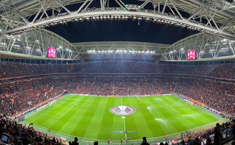 Galatasaray TÜİK’e güvenemedi, stadının sponsorluk sözleşmesine ENAG'ı da kattı
