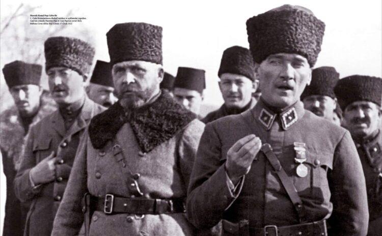 Mustafa Kemal, ‘Denize düşen yılana sarılır’ misali, Nurettin Paşa’yı komutan yapıyor