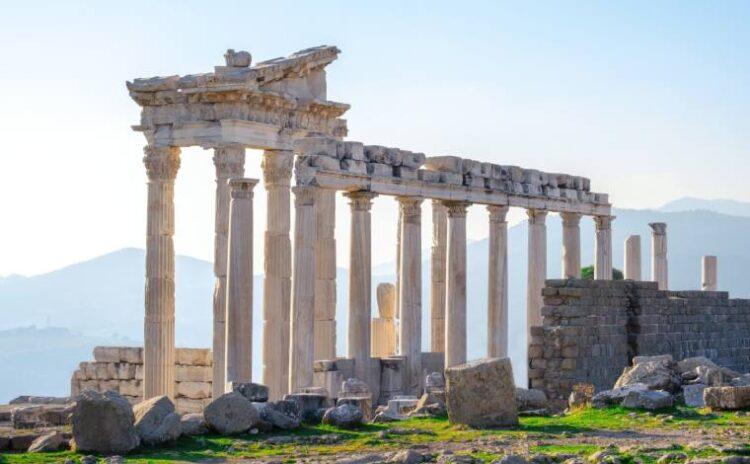 10Haber antik kentleri geziyor: Kalbi buruk Pergamon