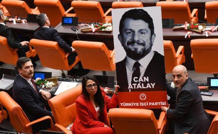 Can Atalay için Meclis’i terk etmeme eylemi